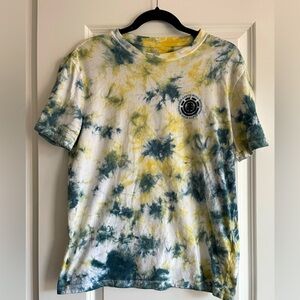 Men’s size, small earth, wind, and fire Element T-shirt